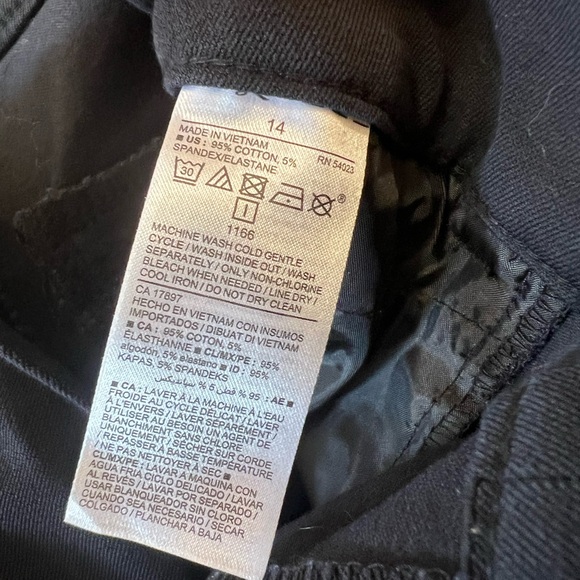 Old Navy Black Pixie Pants – Size 14” - Picture 2 of 5